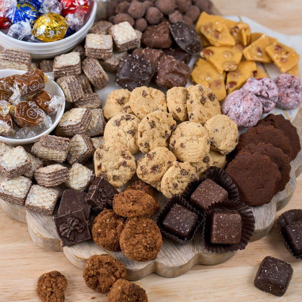 Deluxe Chocolate Gift Basket Bisket Baskets