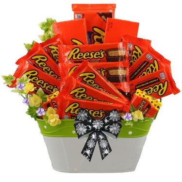 Reese's Halloween Gift Basket